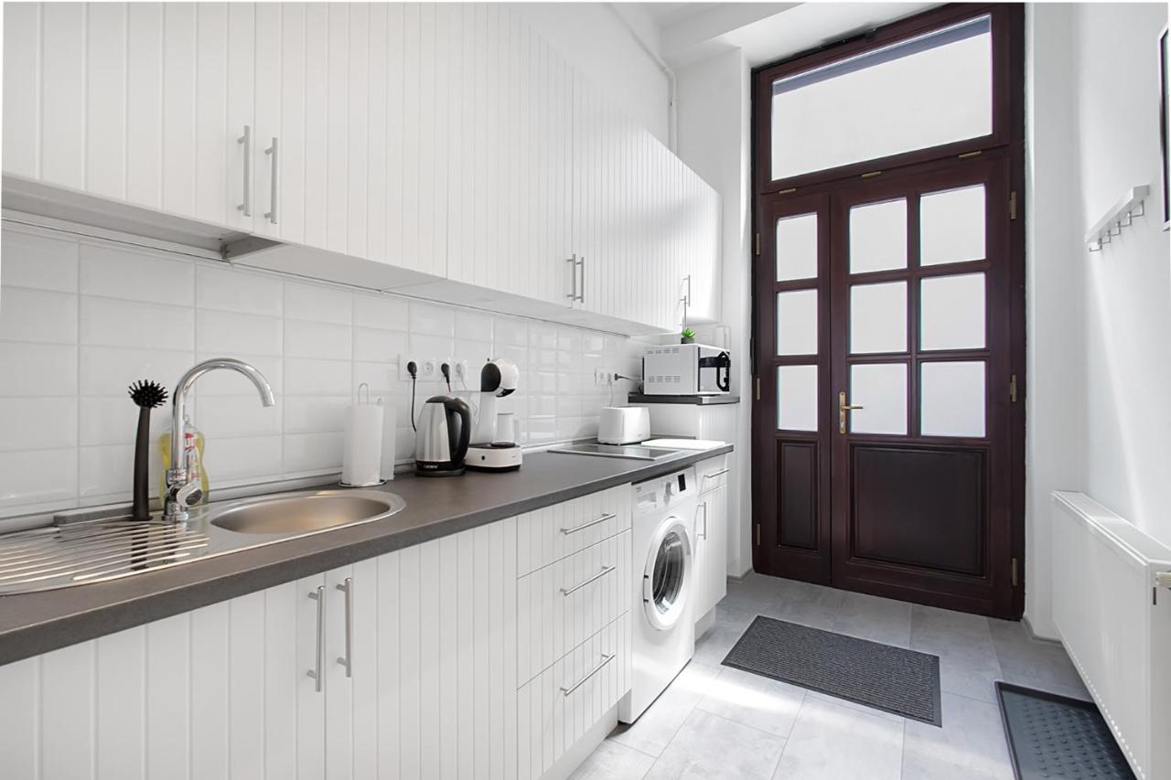 Bpr Cosmos Design Suite With A/C Budapest Luaran gambar