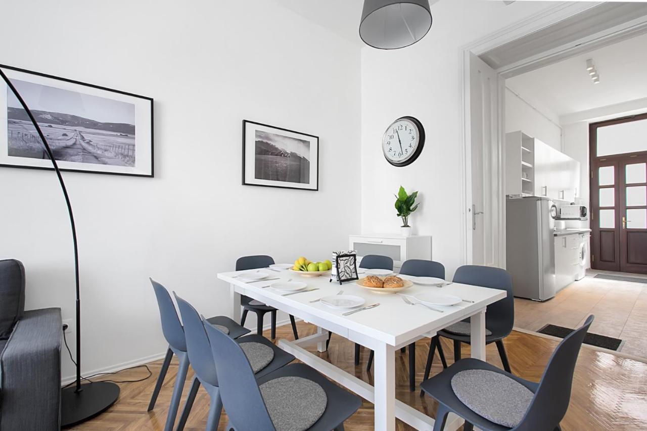 Bpr Cosmos Design Suite With A/C Budapest Luaran gambar